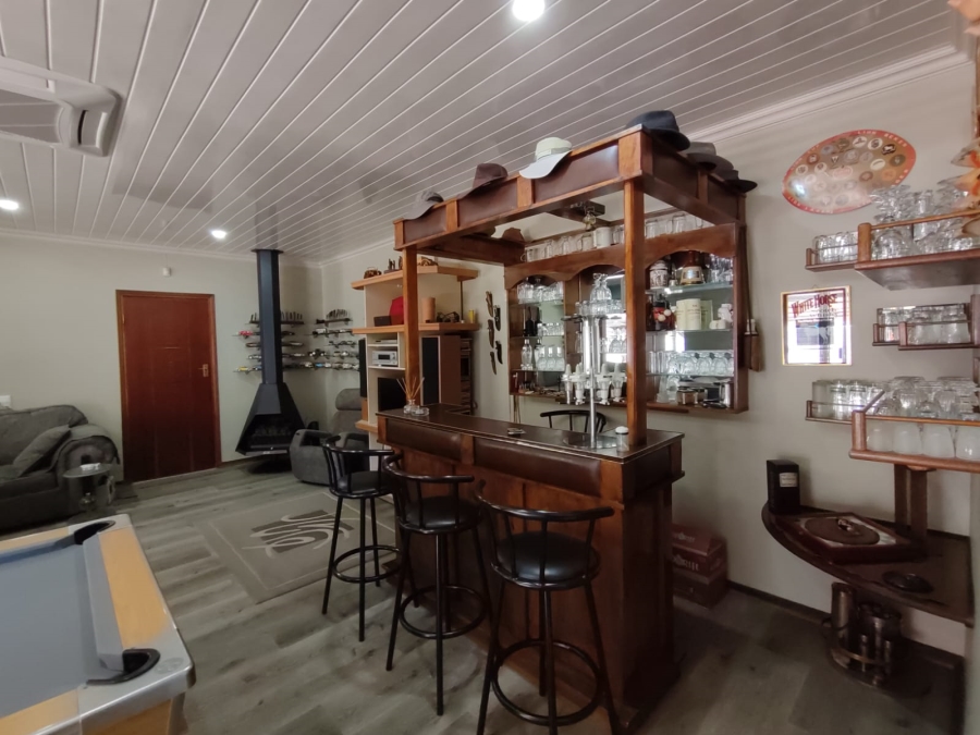 3 Bedroom Property for Sale in Flimieda North West